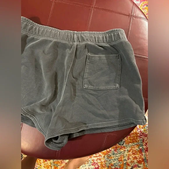 Aerie Women's Gray Casual Shorts - Picture 4 of 4